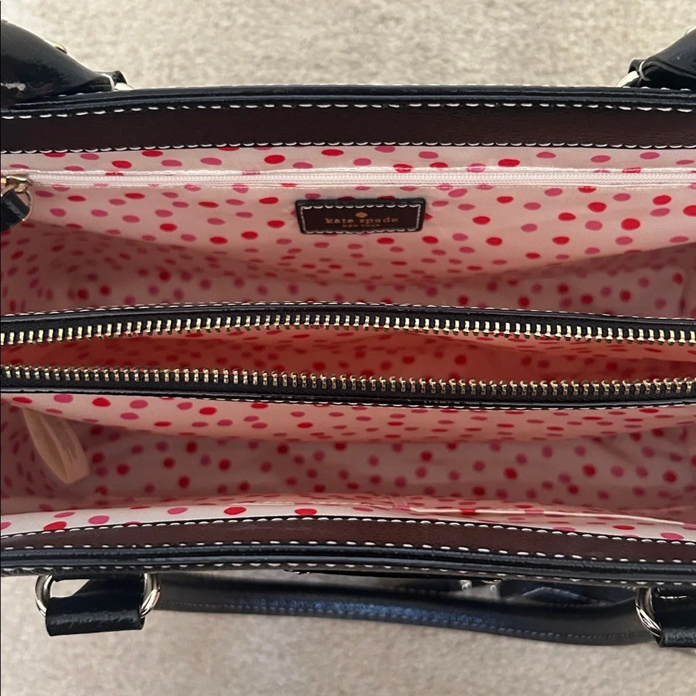 Kate Spade Matching Set Wellesley Quinn Tote & Wellesley Cara Wallet LIKE NEW! - Picture 4 of 17